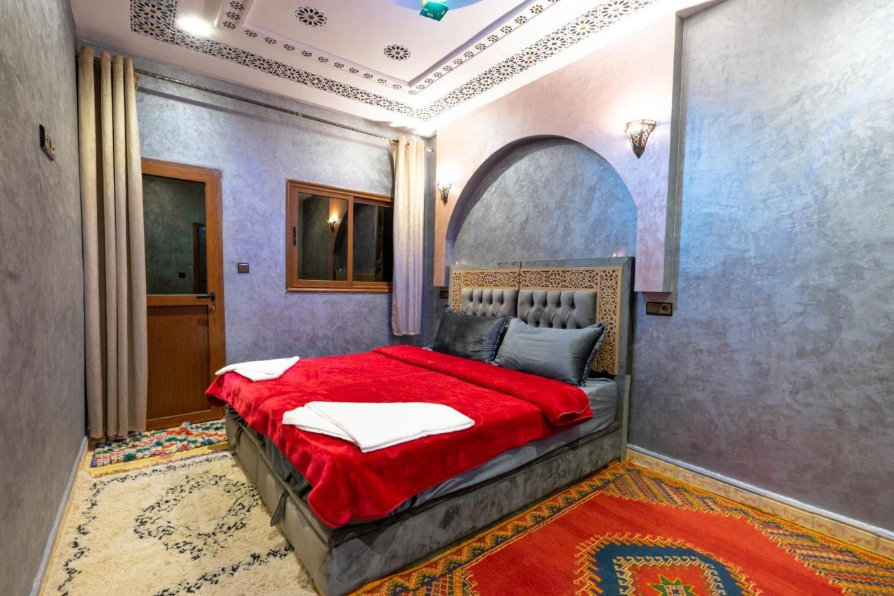 Riad Imnane Lodge Tamgaist Екстериор снимка