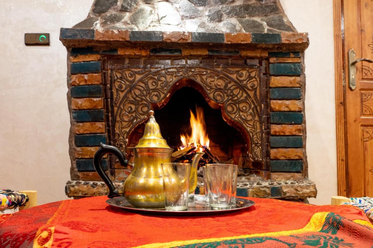 Riad Imnane Lodge Tamgaist Екстериор снимка