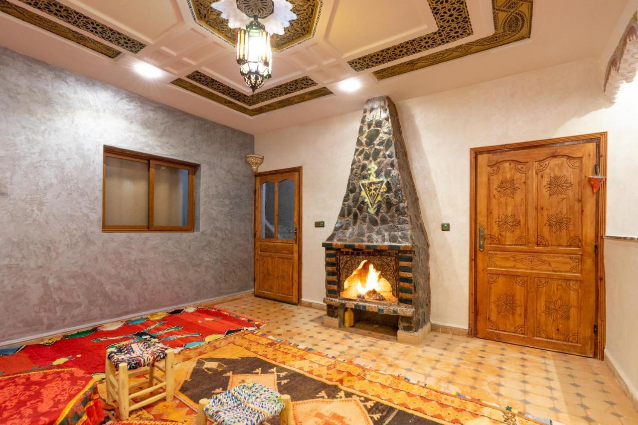Riad Imnane Lodge Tamgaist Екстериор снимка
